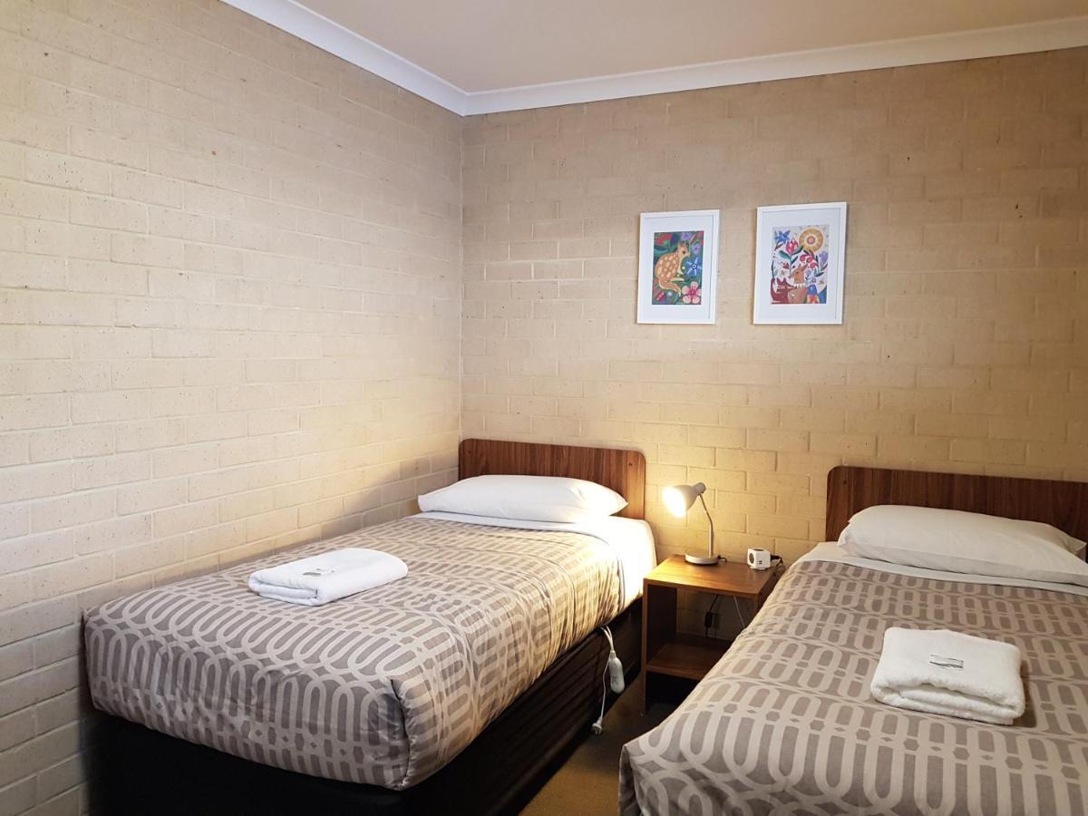 Albany Holiday Units Екстер'єр фото