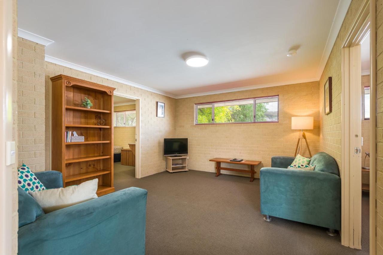 Albany Holiday Units Екстер'єр фото